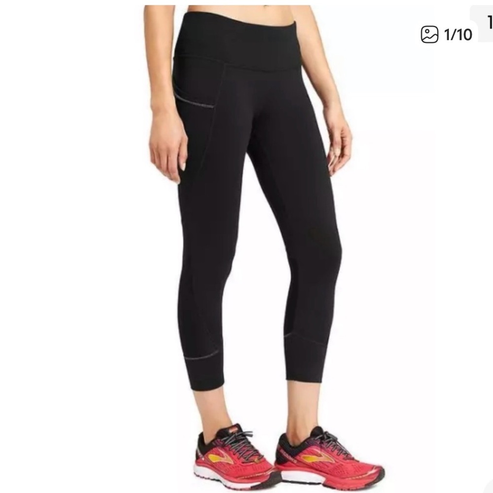 Athleta Relay Capri 2.0 SP
